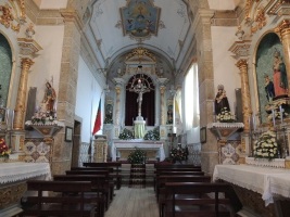 Interior da igreja paroquial (1)